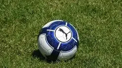 龚正启幕2025年全球数商峰会，区块链信用证应用场景正式推出